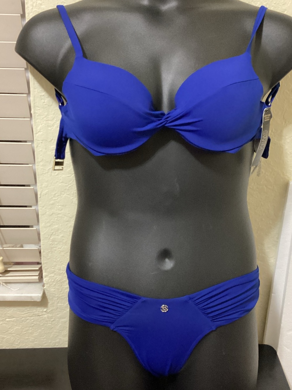 Victoria's Secret Cobalt Blue Twist Front Bikini Set